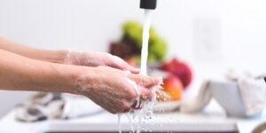 image of washing hands to avoid viruses